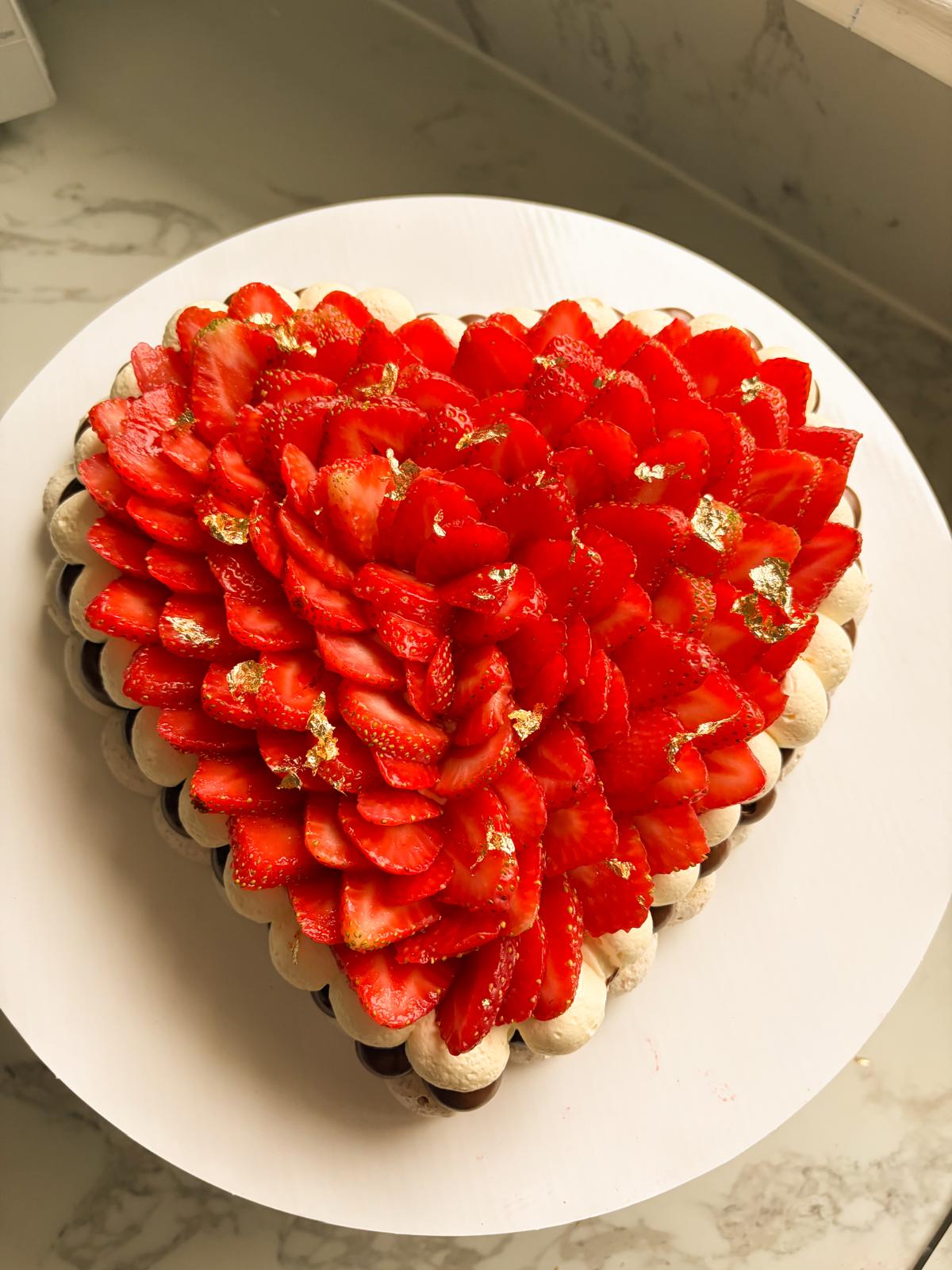Heart Pavlova — A heart-shaped pavlova that makes the perfect romantic gesture. Built on a crisp